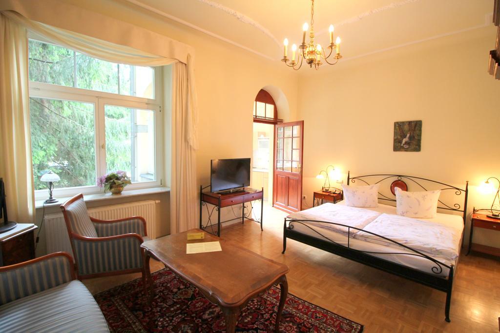 Hotel-Appartement-Villa Ulenburg Dresden Exterior photo